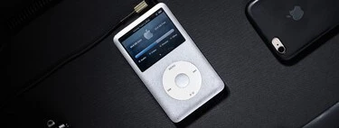 Los iPod son los nuevos vinilos. Vuelven a estar de moda, aunque con una diferencia importante: el precio 