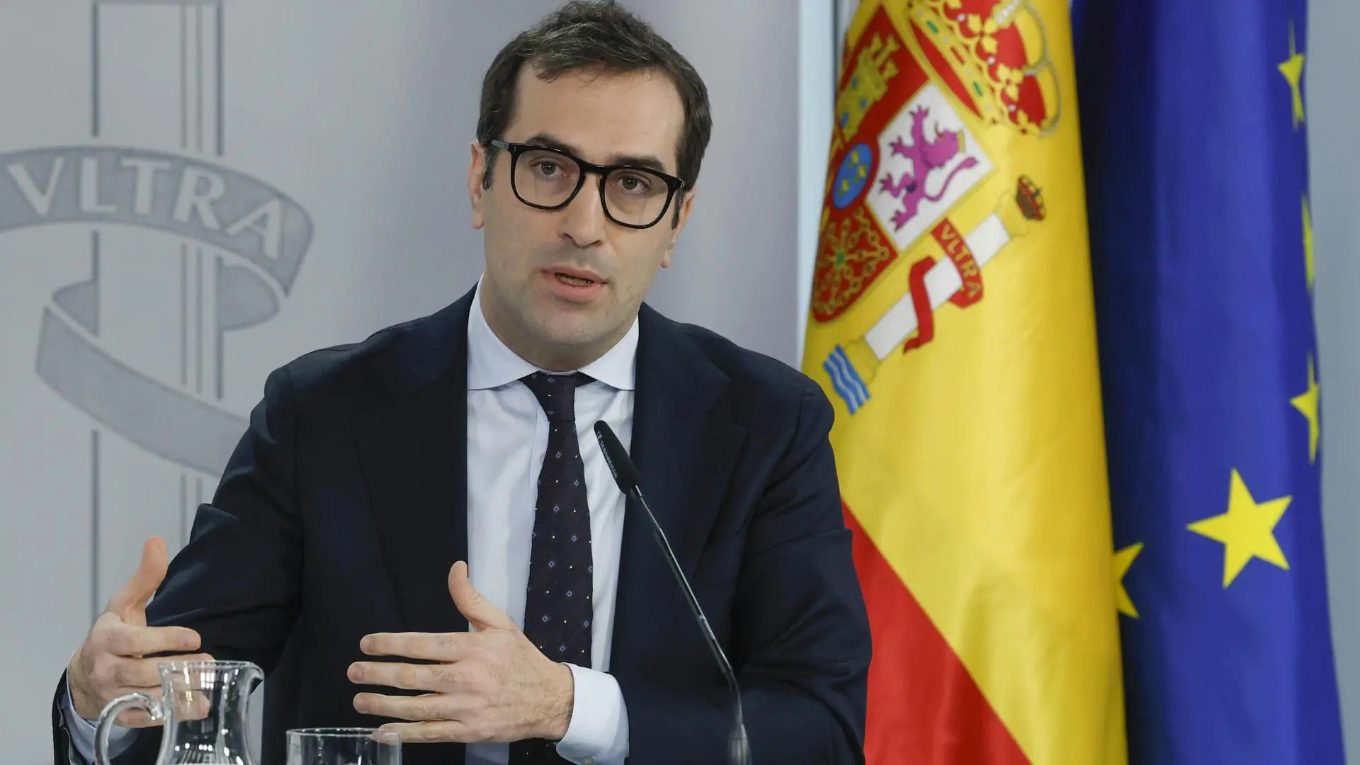 Transparencia insta a Economía a revelar los expedientes clave de la opa de BBVA sobre Sabadell