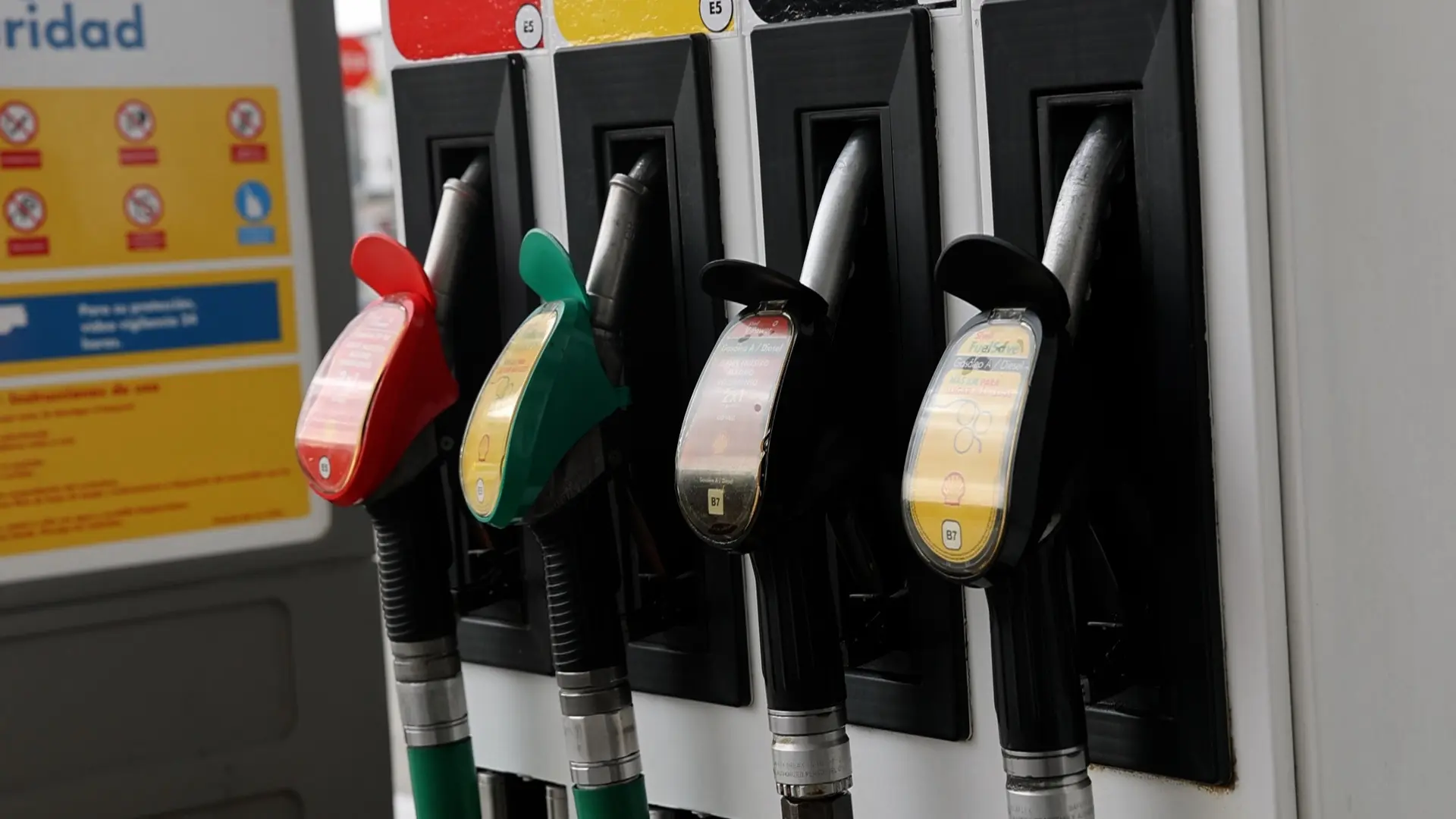 Repostar por menos de 2 euros el litro: las comunidades de España donde el combustible está más barato
