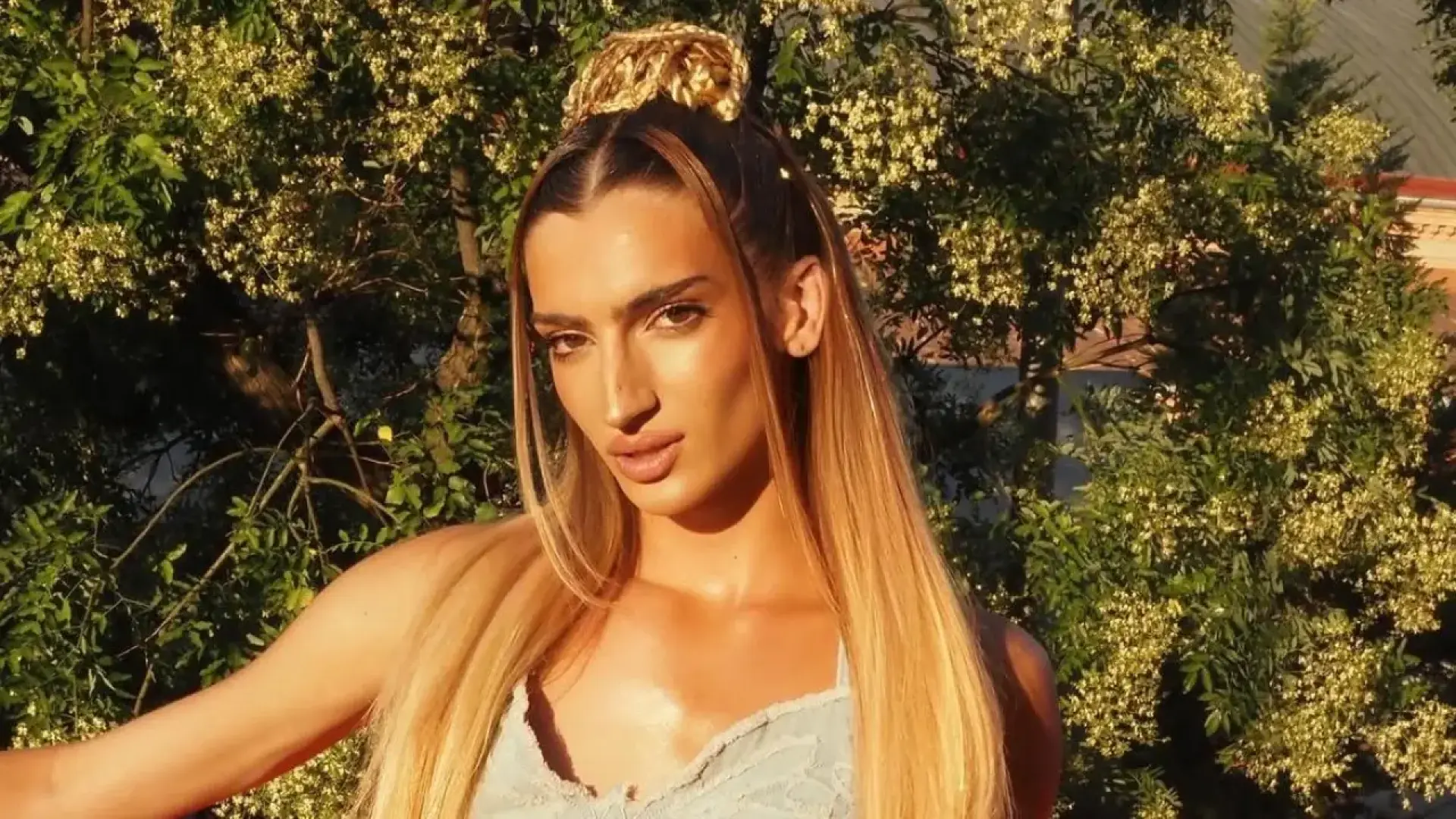 La 'influencer' Shannis sorprende al confesar que no sabía que Ibiza era España: «Cambié todos los euros a dólares»