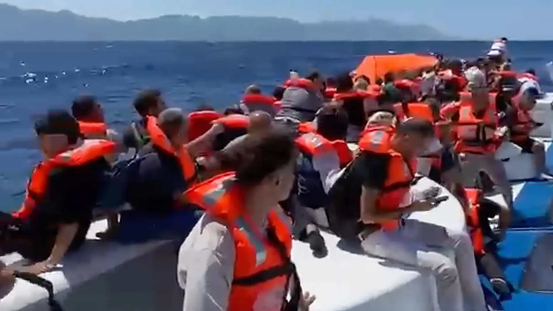 Mal tiempo, el estado del barco, la tripulación acusada de homicidio… qué se sabe ahora de las causas de la tragedia del ferry de Chipre