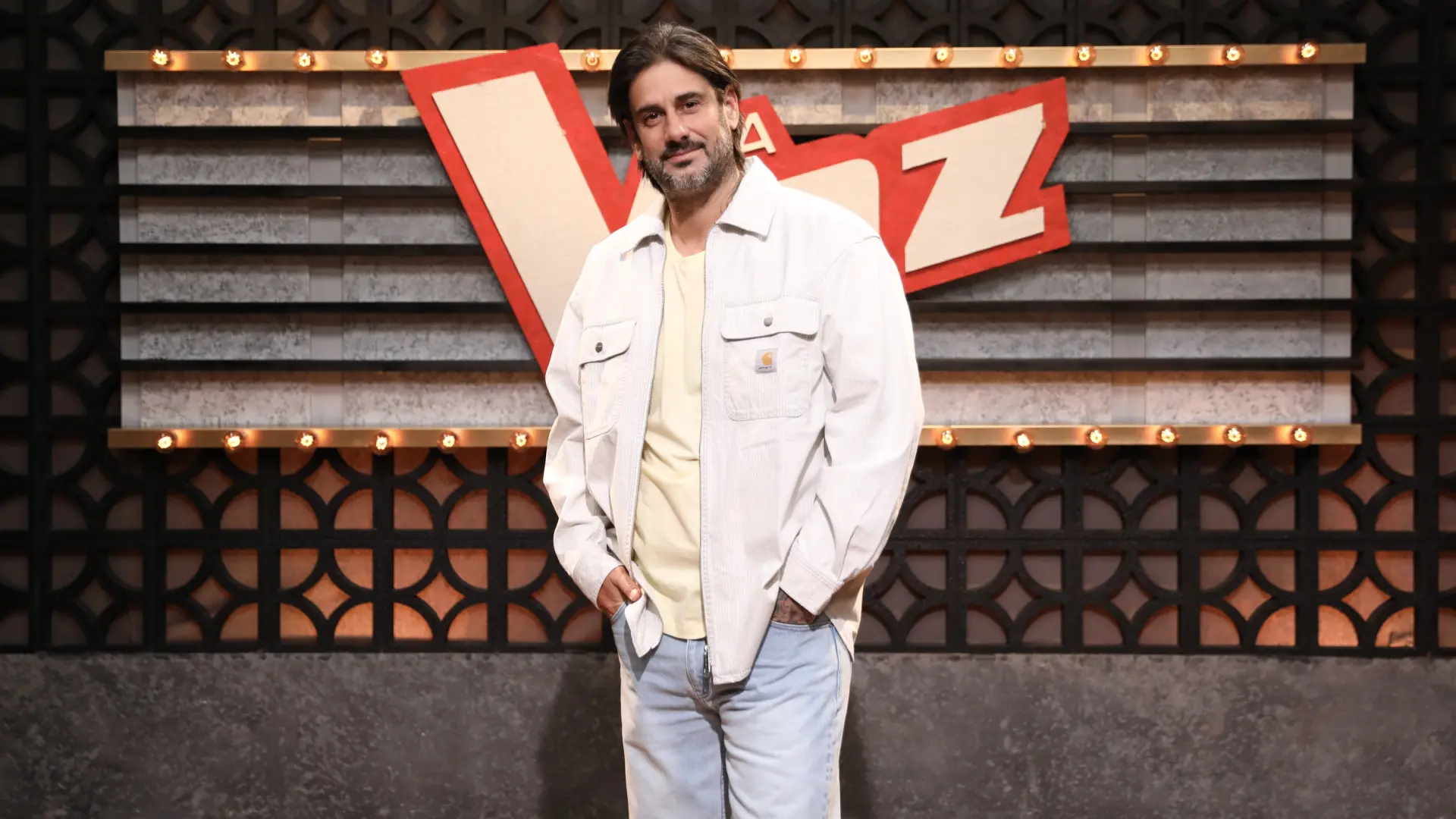 Marco, el hijo de 15 años de Melendi y Dama, operado de urgencia