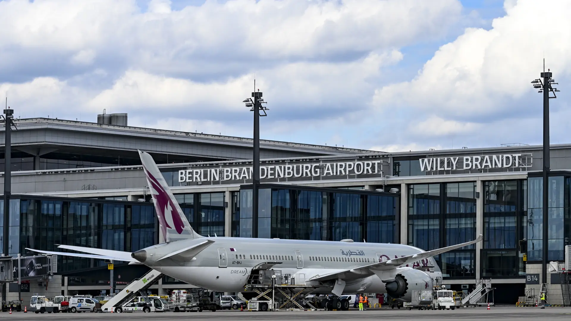 Evacúan la terminal 1 del aeropuerto de Berlín por una posible sustancia peligrosa