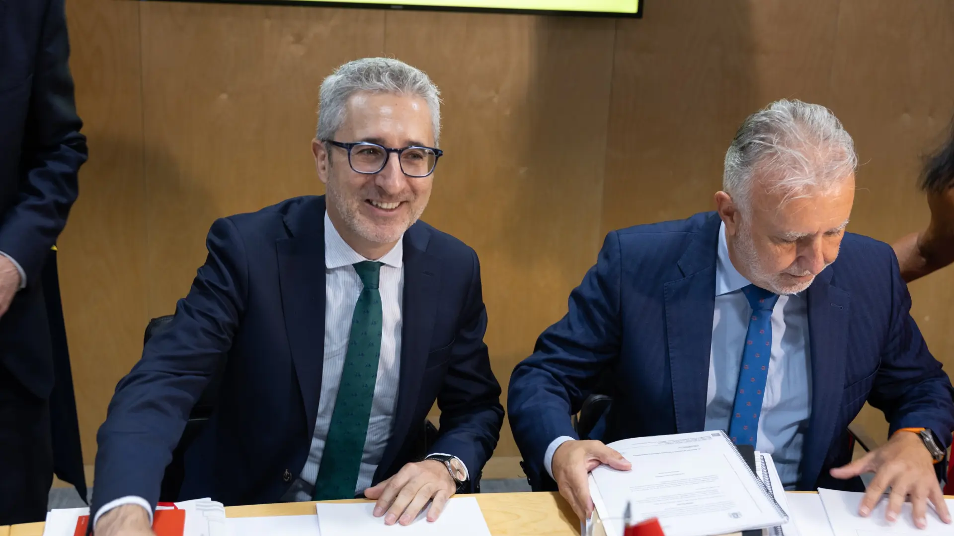 El Gobierno saca adelante el nuevo modelo con el rechazo de las autonomías socialistas de Asturias y Castilla-La Mancha