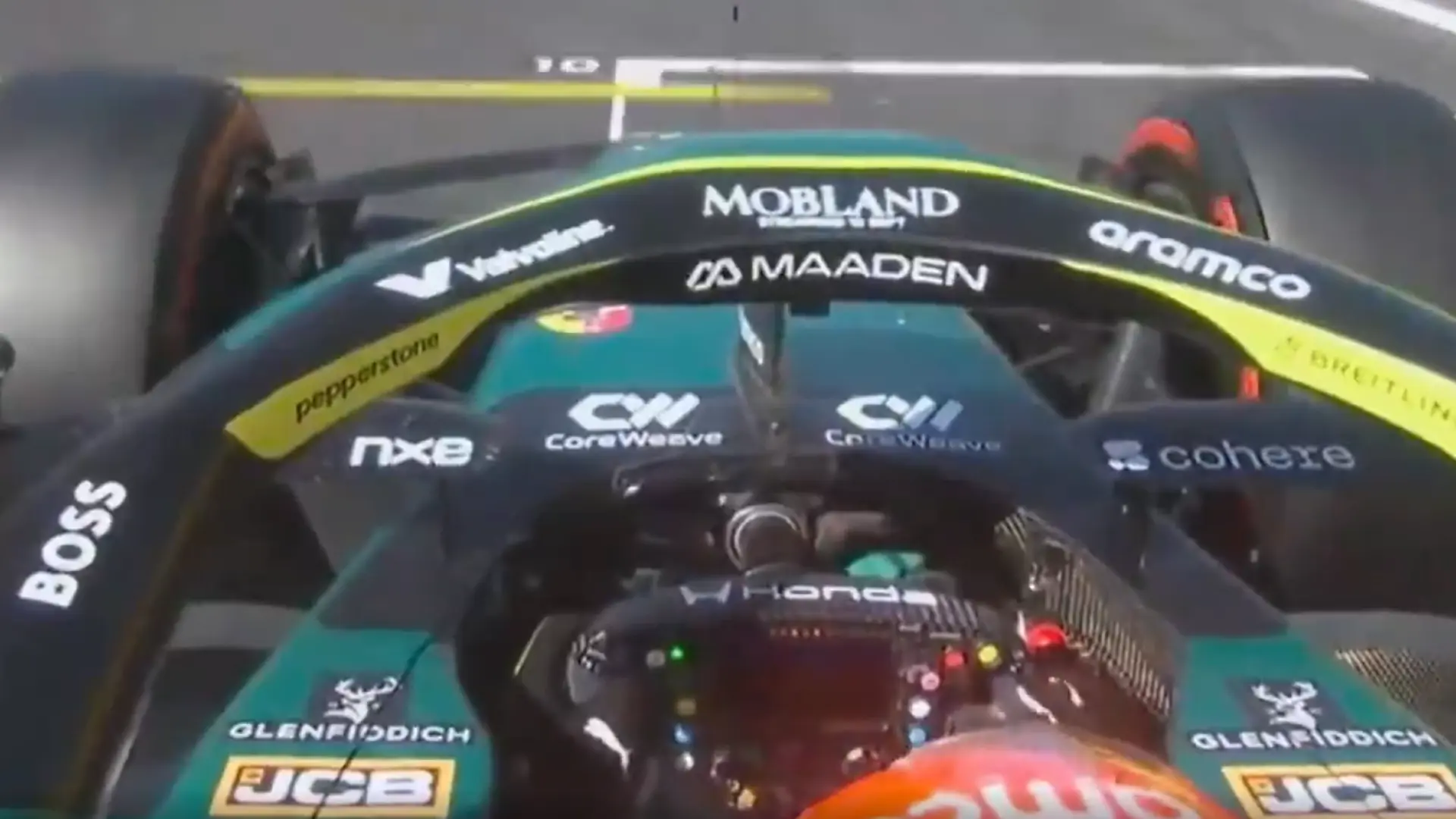 El tremendo enfado de Fernando Alonso en la clasificación de Monza: golpes al volante y a los pedales
