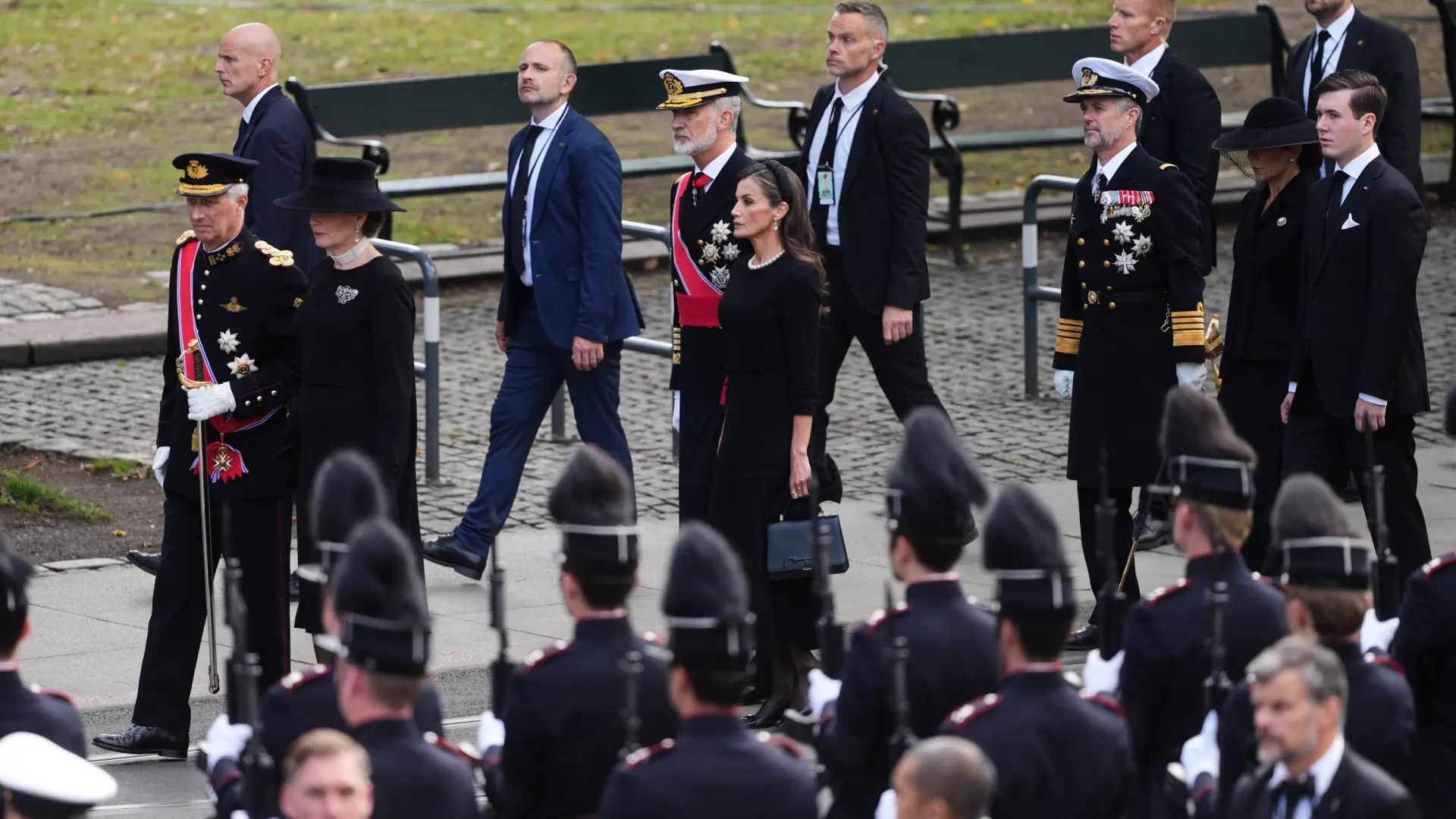 Realeza y política despiden a Harald de Noruega en su funeral en Oslo