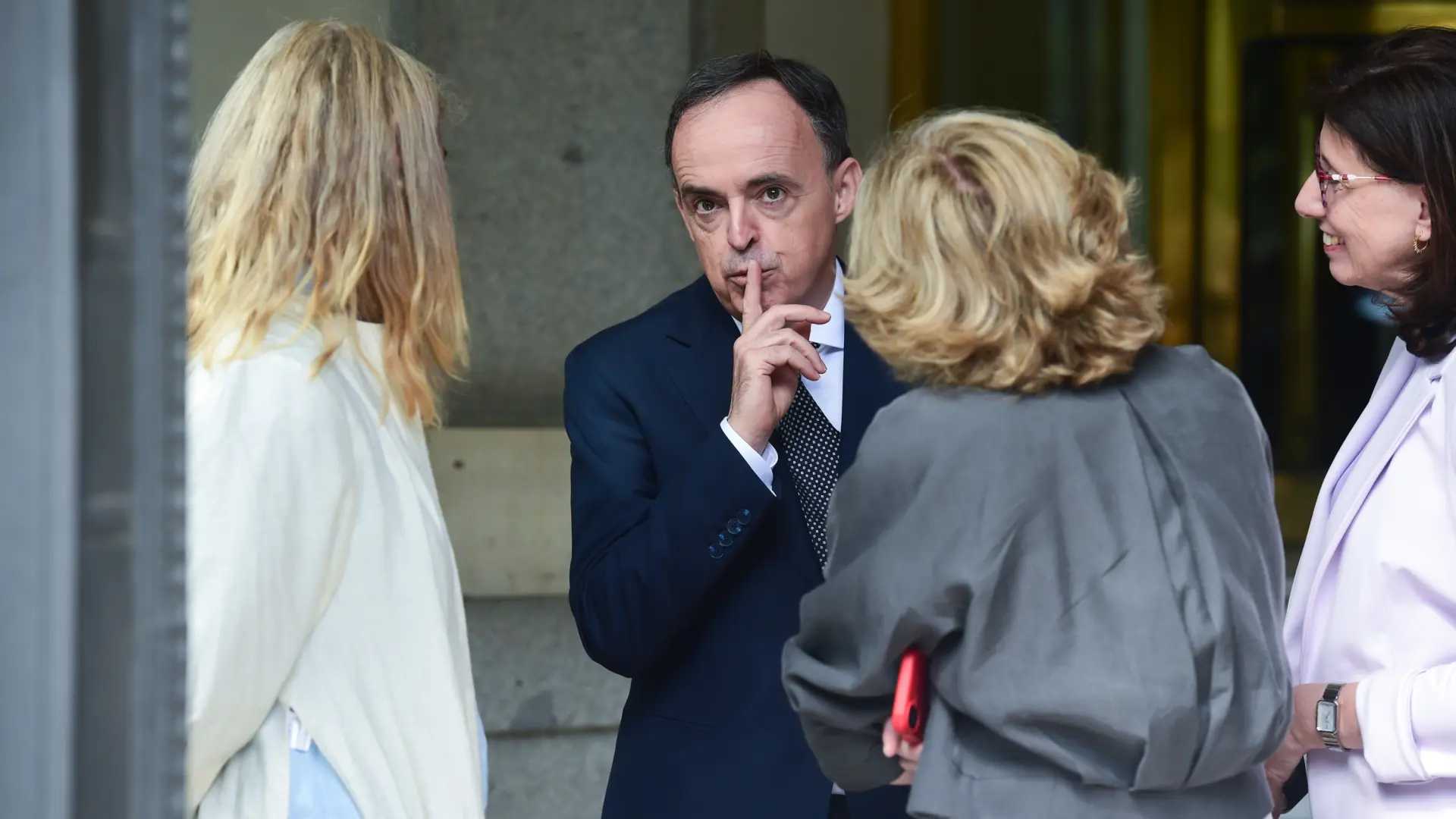 La CNMC señala a casi 300 gasolineras que incumplen la comunicación de sus precios desde el decreto de Oriente Medio