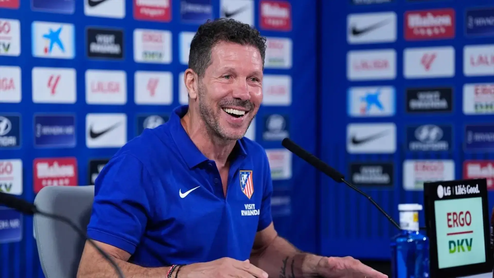 Simeone, antes del derbi contra el Real Madrid: «Tengo mucho respeto y admiración por Mourinho»