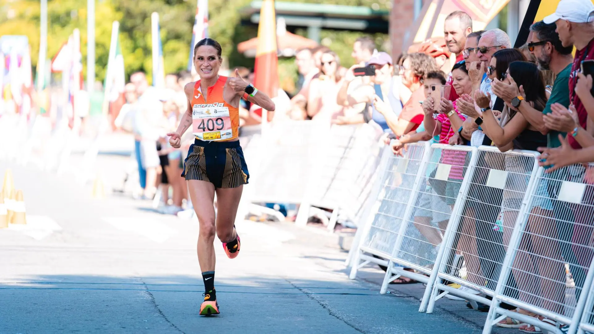 Verdeliss presume de éxitos en el Mundial de 100km: «Campeona del Mundo de mi edad, subcampeonas en equipos y sexta individual»