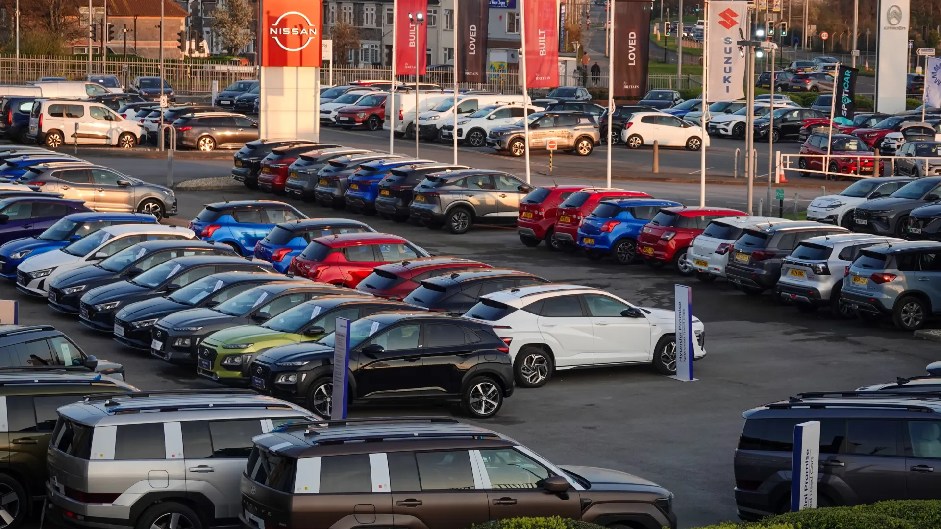 España importa más coches de los que exporta por primera vez en casi 20 años por el avance del vehículo eléctrico