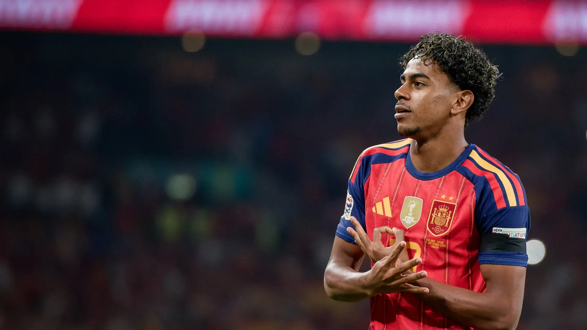 Lamine Yamal, tras el triunfo de España ante Inglaterra: «A veces me despisto y otras robo el balón… intento ayudar al equipo siempre»