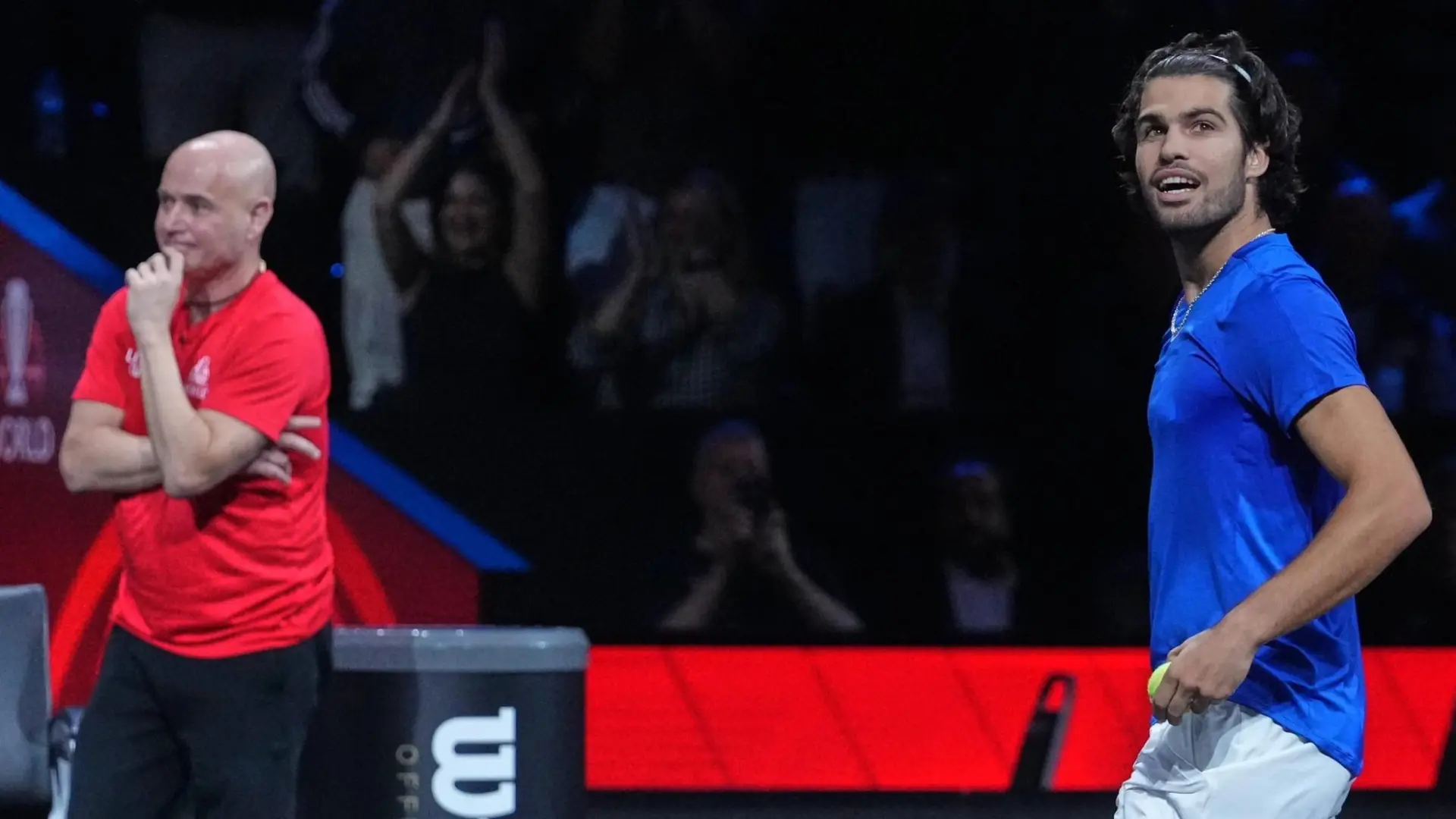 Andre Agassi, leyenda del tenis, a Carlos Alcaraz: «Te extrañaba y rezaba para que tu muñeca se curara después de este torneo»