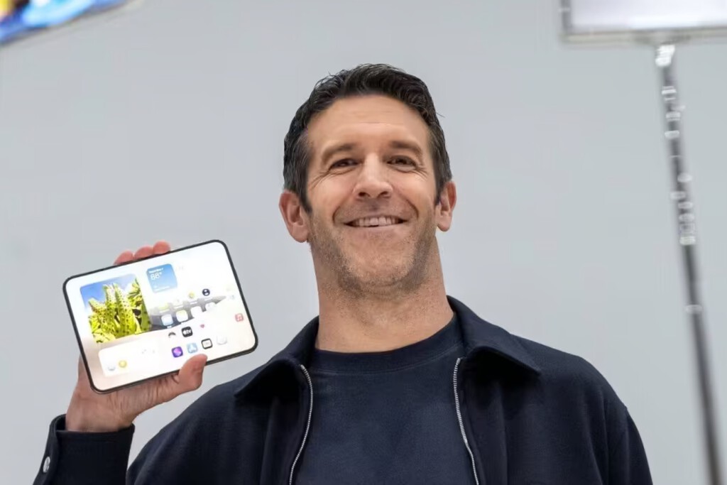 "Todo en tu vida está en tu teléfono", la reflexión de John Ternus con la que queda claro el futuro de Apple