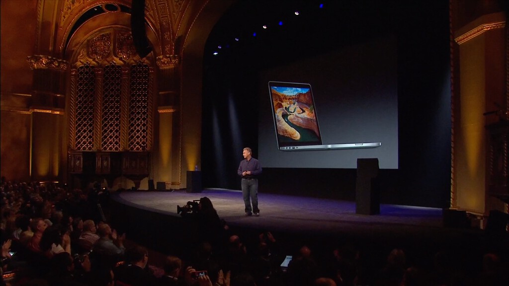 El MacBook Pro táctil cuesta un dineral. Con la primera pantalla Retina del Mac pasó lo mismo y hay esperanza 