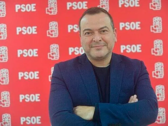 El primer cargo del PSOE caído por Ceuta, ante la juez tras detallar Vivas 10 llamadas con Moncloa