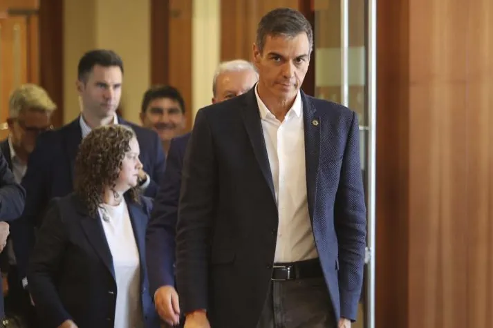 Dirigentes cercanos a Sánchez ven «probable» que convoque elecciones tras ver «cómo reacciona la calle» si los decretos de vivienda son rechazados