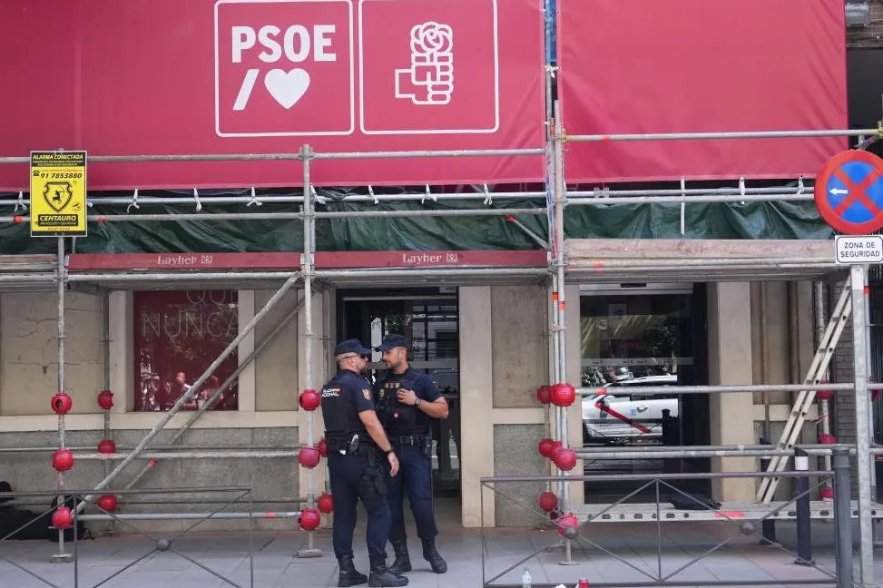 El blindaje judicial que obtiene el PSOE con la convocatoria electoral: los jueces evitan interferir en la cita con las urnas