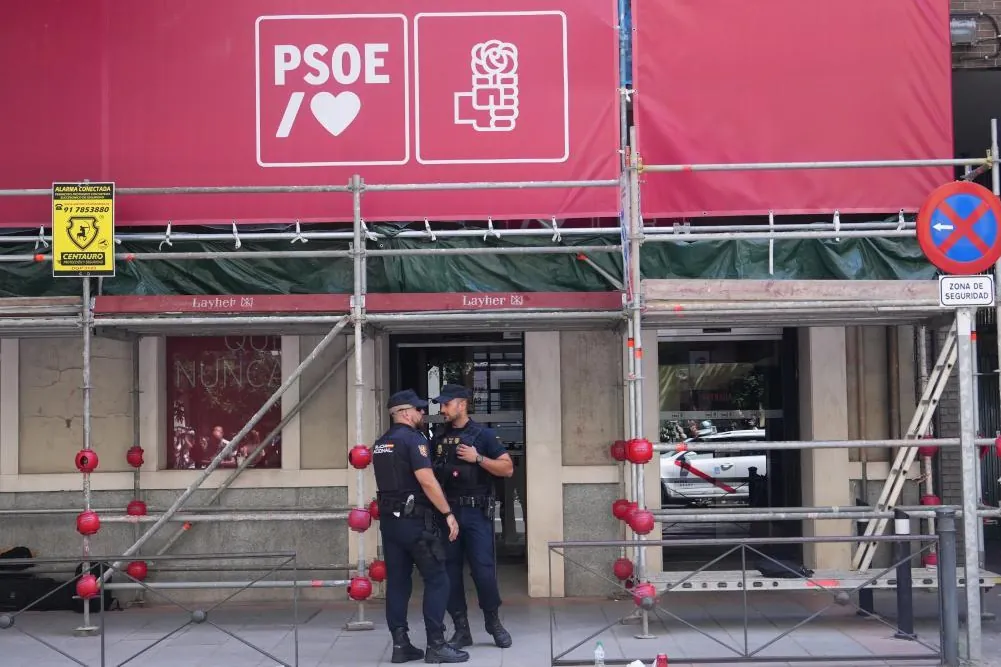 Anticorrupción ve indicios de delito en el PSOE pero se opone a su imputación como persona jurídica por ser prematura