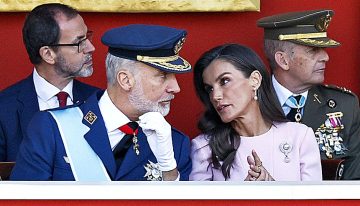 «¡Es-pa-ña!, ¡Es-pa-ña!,… oé, oé, oé»: los Reyes vuelven a Ceuta 19 años después y Marruecos advierte del «chantaje»