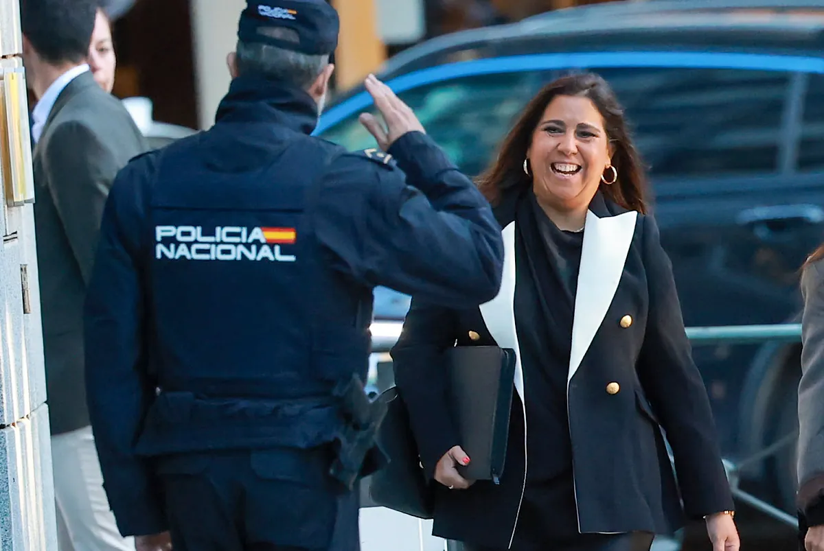 Pedraz imputa al ex juez que hostigó a la juez Biedma por orden de las 'cloacas' del PSOE