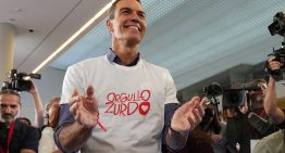 Diplomáticos cuestionan el uso de Sánchez de la política exterior en su operación frente a Milei