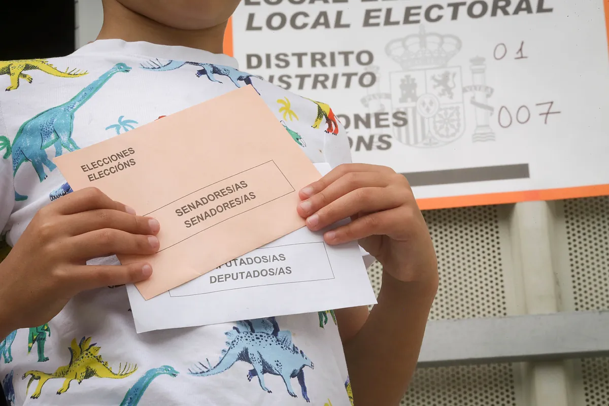 Guía rápida de las candidaturas para las elecciones al Senado: cinco provincias con dos grandes papeletas y solo dos sitios con división total