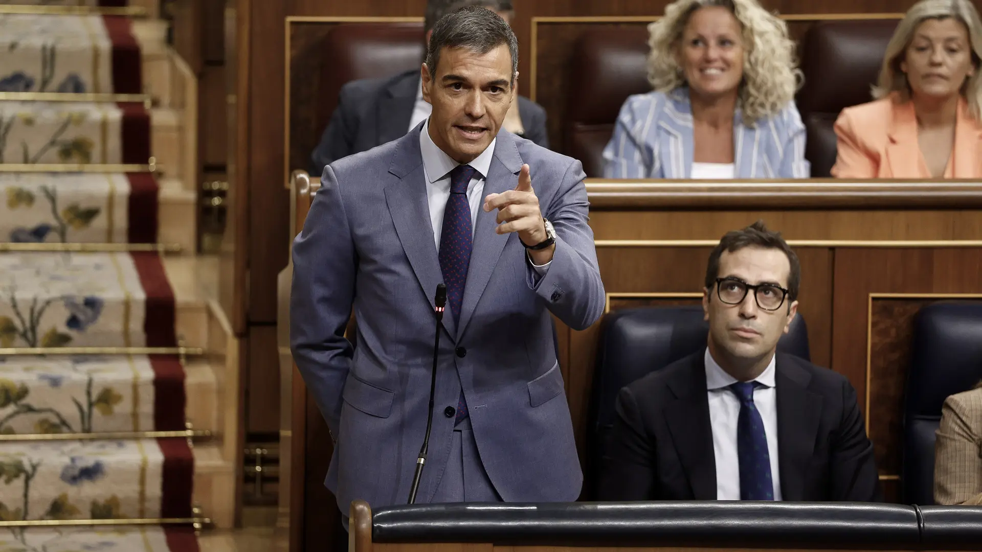 La legislatura en la que la inflación y la vivienda enfriaron el impacto de las grandes cifras económicas en las familias