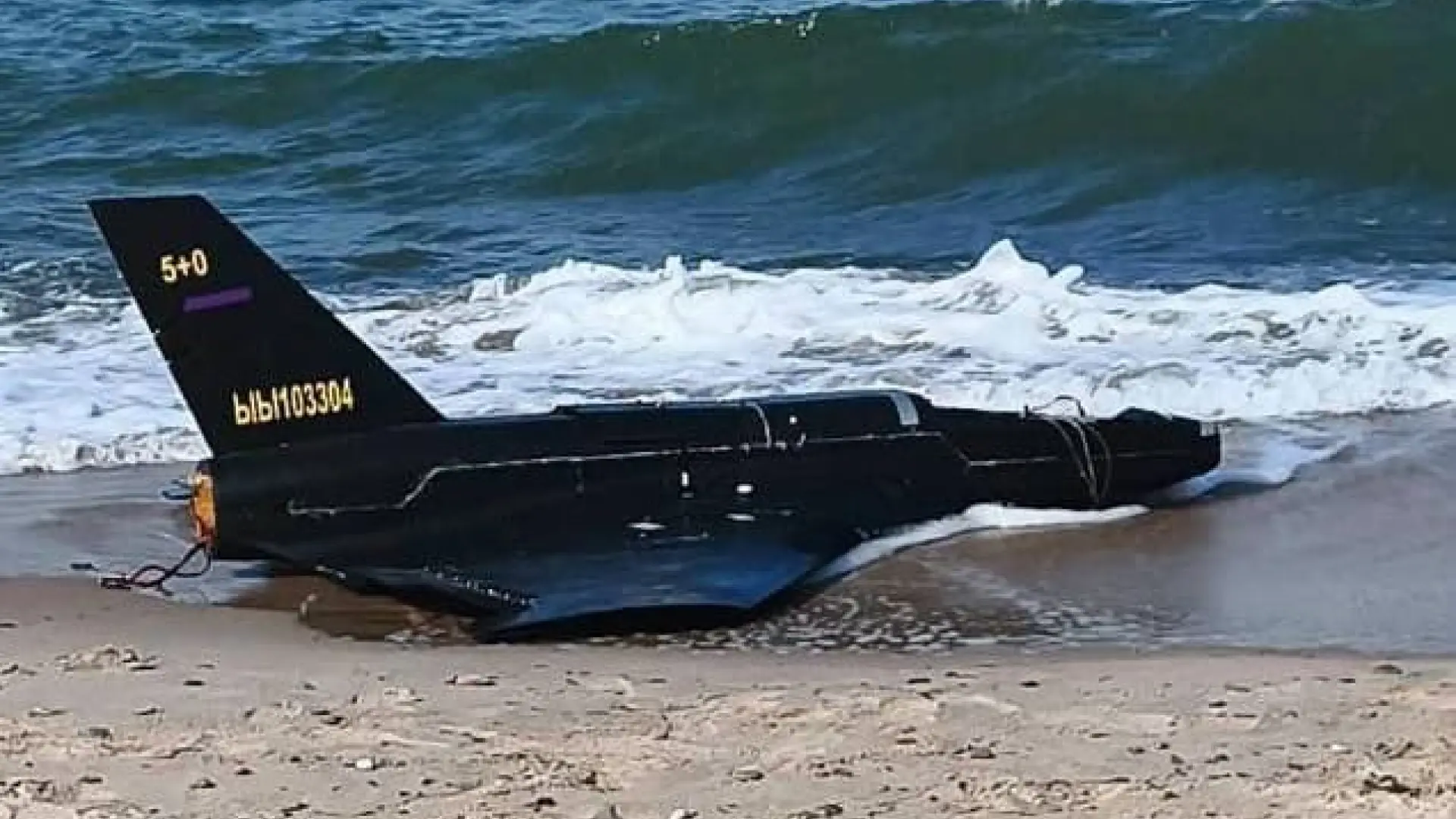 Bulgaria rescata a la tripulación de un buque atacado con drones y pide ayuda a la OTAN mientras convoca a la embajadora rusa