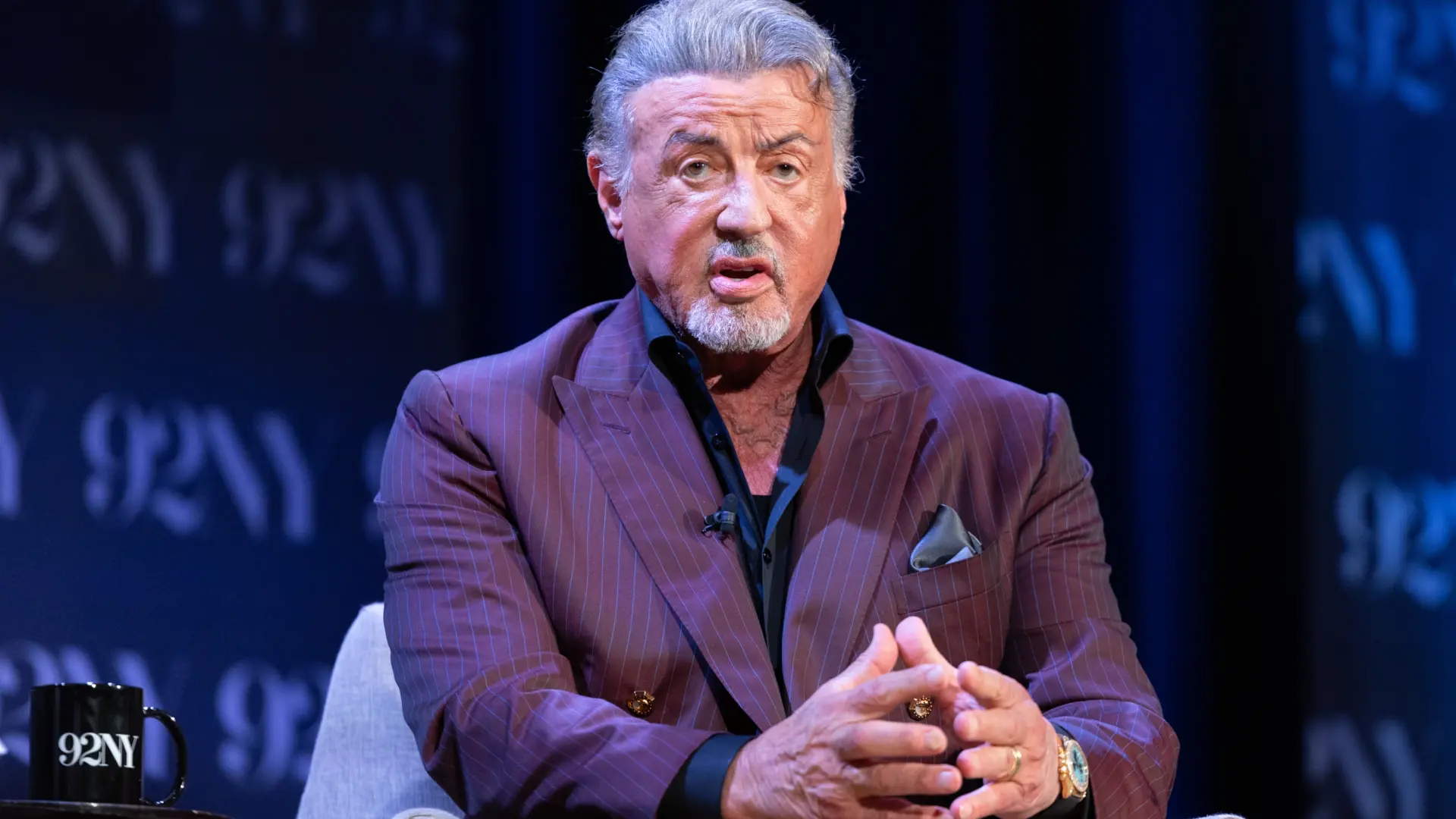 Sylvester Stallone recuerda el ataque que sufrió de joven cuando fue ingresado en un manicomio: «Intentaron arrancarme la ingle»