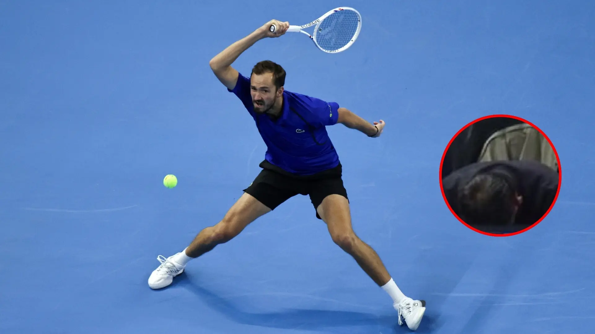 Medvedev, descalificado ante Djokovic tras darle un pelotazo en el ojo a un espectador