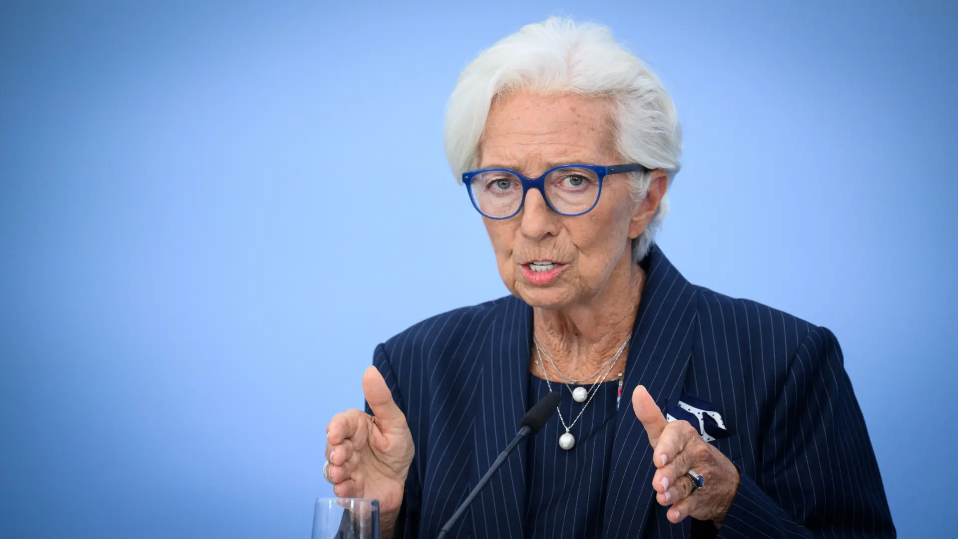 El baile de sillas en el BCE entra en su fase final con la salida prematura de Lagarde en el aire
