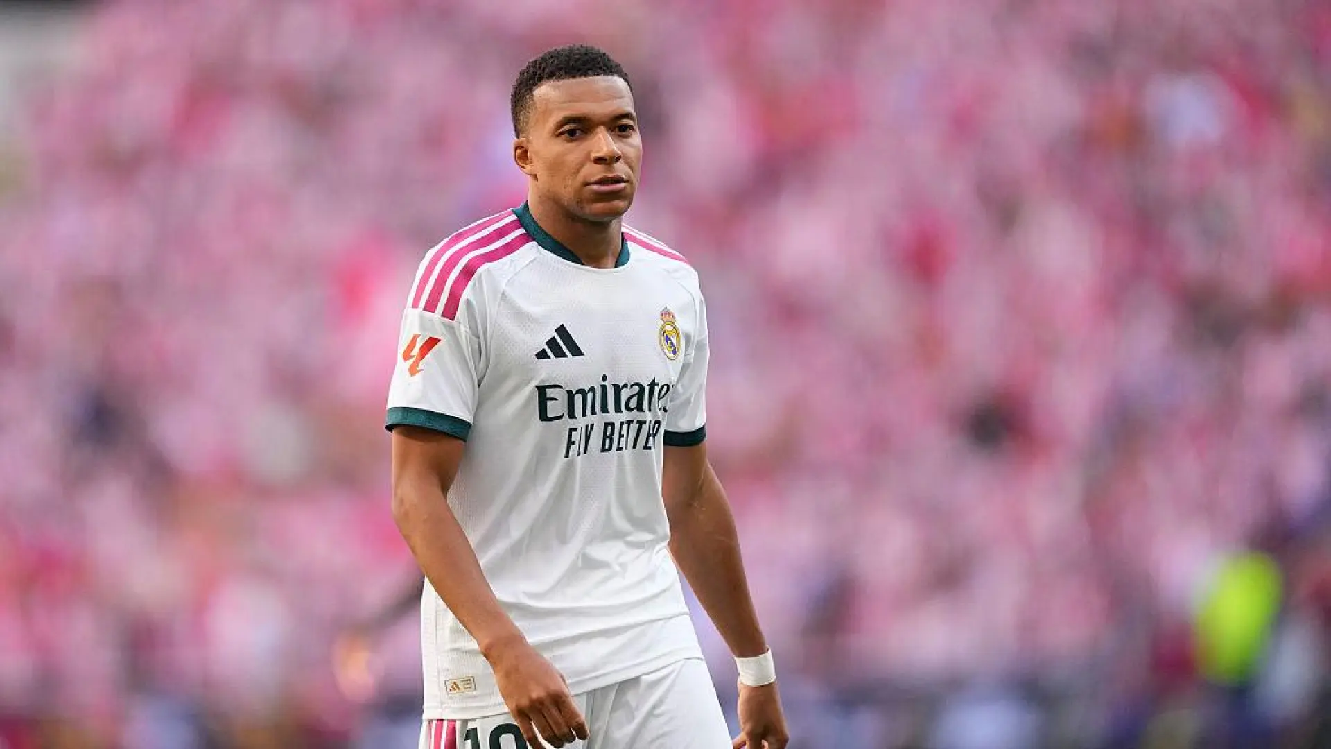 El futuro de Kylian Mbappé, en el aire: en Francia insisten en que «es posible que se vaya del Real Madrid el verano que viene»