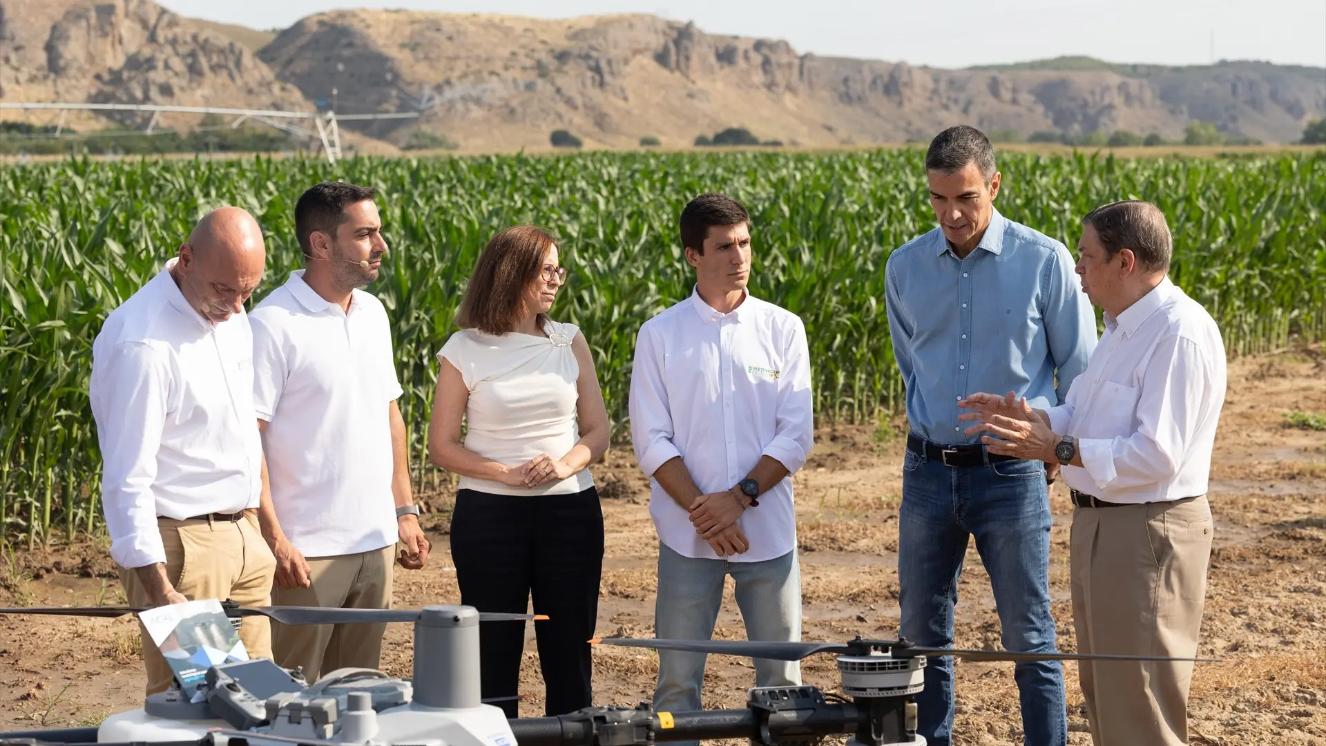 La situación de algunas fincas rústicas y el 29-N complican la principal promesa de Sánchez a los jóvenes agricultores
