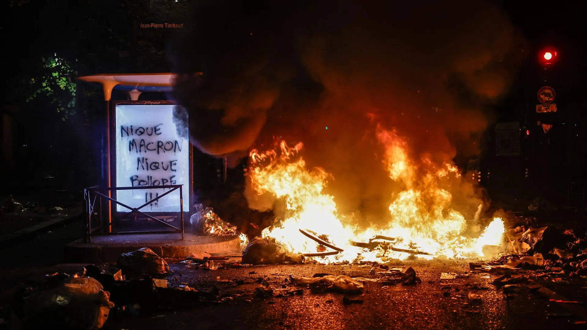 Los motivos tras la violencia creciente en las calles francesas: una mezcla de «segregación», reacción «visceral» y «un grito de auxilio»