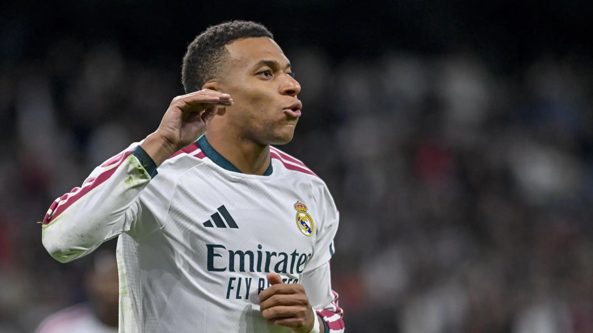 Kylian Mbappé, premio Onze de Oro al mejor jugador justo antes del Balón de Oro: «Los que piensan que soy perfecto no tienen tele»