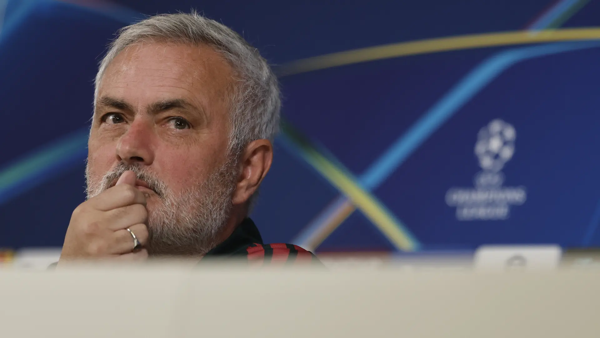 Jose Mourinho, sobre Vinícius: «Intocable solo es el escudo, no me gusta el concepto de jugador intocable»