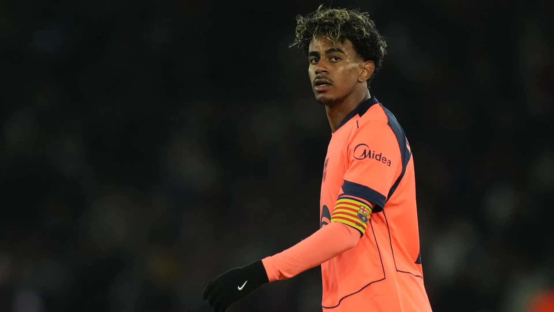 Lamine Yamal, aprobado raspado en su gran examen ante el PSG: golazo impresionante en un partido con muchos grises