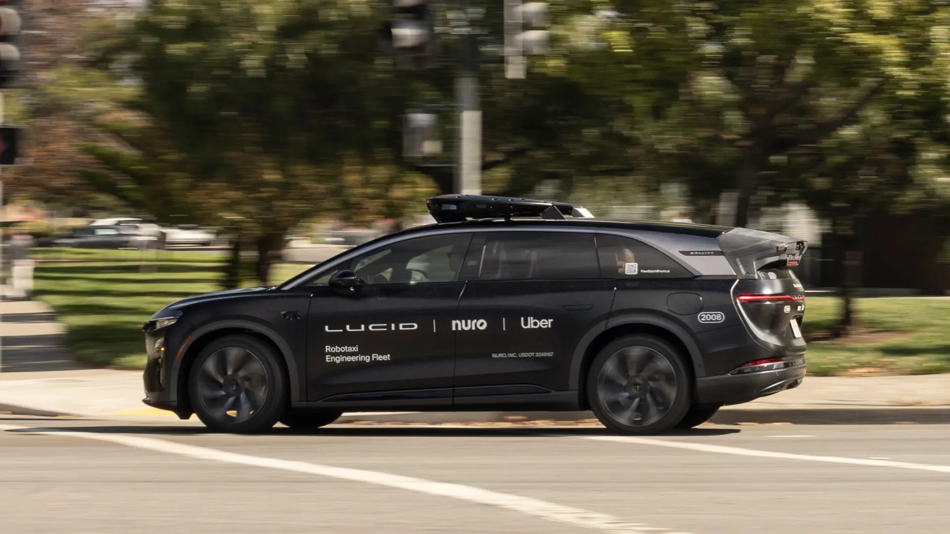 La legislación pone coto a unos robotaxi que están más cerca que nunca en España: «En dos años podrían funcionar en autopista»