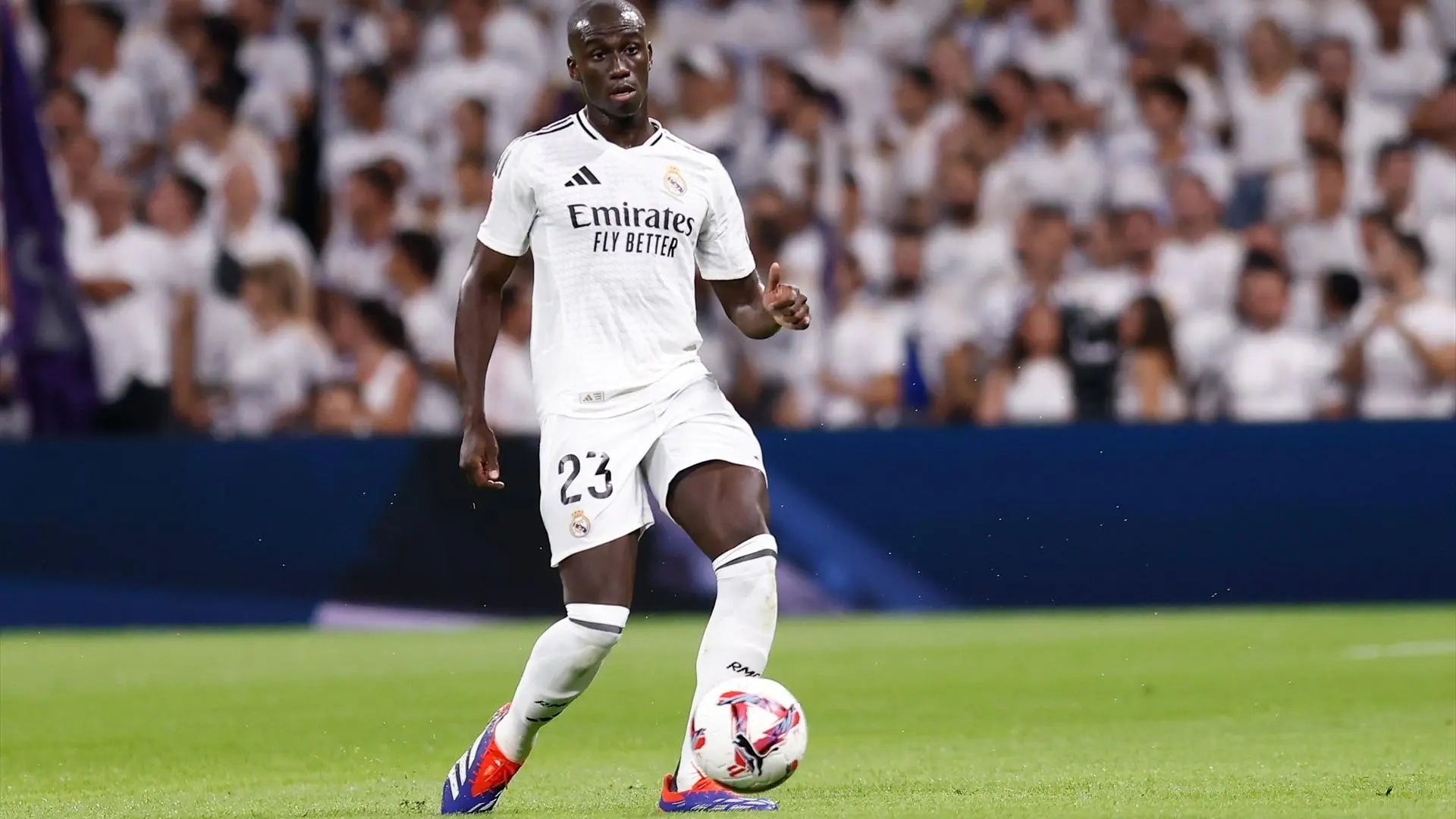 El juicio a Ferland Mendy por la mordedura de su perro a un menor ya tiene fecha: piden 1.200€ de multa y 5.700€ de indemnización