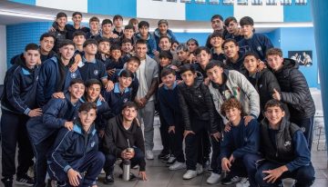 Lautaro Martínez en Buenos Aires: estuvo en el predio Tita de Racing y por la noche en Bombonerita para ver a su hermano en la Liga Nacional de Básquetbol