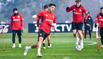 Maxi Salas tuvo su primer entrenamiento como jugador de River y tiene chances de debutar en el arranque del torneo
