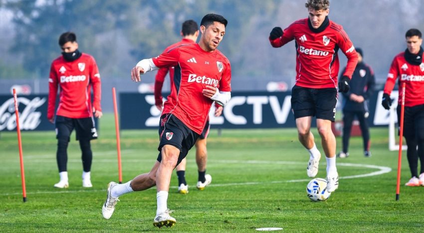Maxi Salas tuvo su primer entrenamiento como jugador de River y tiene chances de debutar en el arranque del torneo