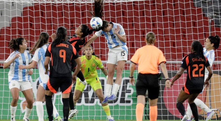 Se acabó el sueño del fútbol femenino en la Copa América: Argentina cayó por penales en semis frente a Colombia y jugará por el tercer puesto