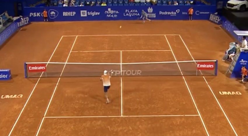 El ridículo match point de un partido en el ATP 250 de Umag, que se definió con papelón y polémica: «No me gustan esas cosas»