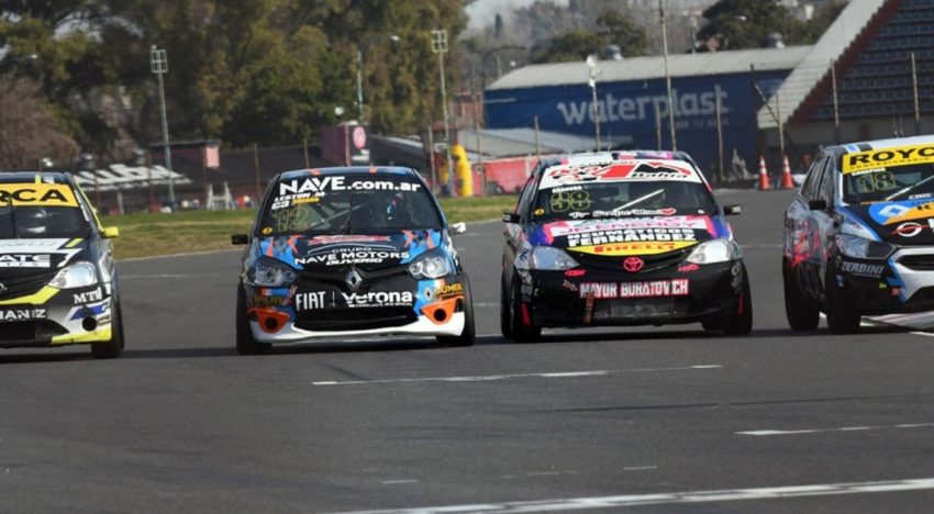 Cuatro autos y final de película en el Turismo Pista: Canapino ganó una carrera que pasó a la historia