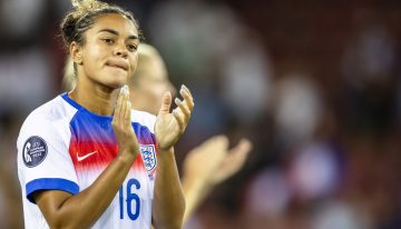 El drama de la futbolista inglesa Jess Carter: denunció «abuso racial» durante la Eurocopa, dio de baja sus redes y la policía investiga el caso