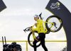 Tadej Pogacar, el extraterrestre del ciclismo que cuando se baja de la bici vuelve a ser humano y avisa: “No me tienta batir récords: yo corro para disfrutar el momento”