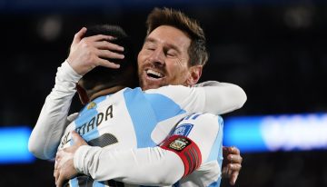 El partido de Messi en la computadora: 106 toques, 68 pases correctos y dos golazos que disimulan las 24 pelotas perdidas en una noche para el recuerdo