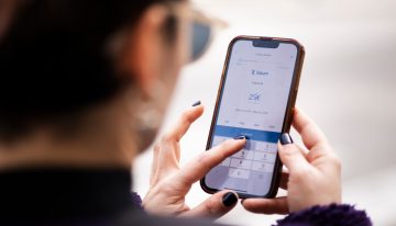 Los jóvenes ya usan más Bizum que dinero en efectivo