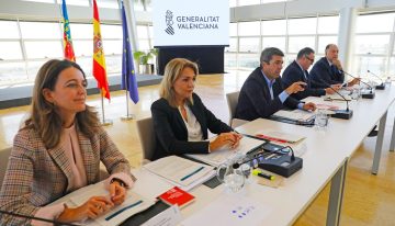 Reacciones a la dimisión de Carlos Mazón, en directo | El ministro Ángel Víctor Torres comparece después de la publicación del informe de la UCO sobre las mascarillas